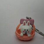 BASKET KITTEN KEY CHAIN