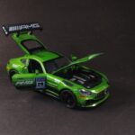 Mercedes-AMG GT3 racing car GREEN DIE-CAST MODEL