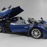 Pagani Zonda HP Barchetta die-cast model. 1:24 scale BLUE